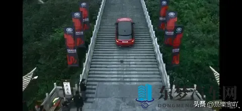 奇瑞4次致歉难平“天梯之伤”:60°陡坡溜车撞护栏,这锅谁背?-1