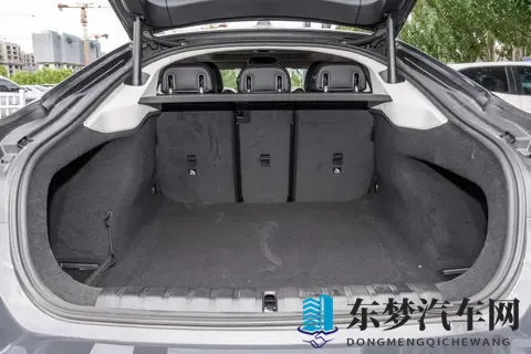 宝马 4 系全系配置拆解!425i_430i_M440i 怎么选?看完不踩坑-2