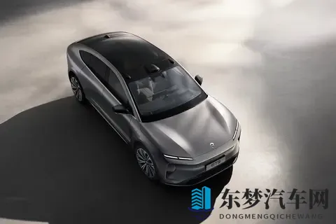 蔚来ET9:行政旗舰豪华新标杆?900V快充,41秒破百,3激光雷达-1