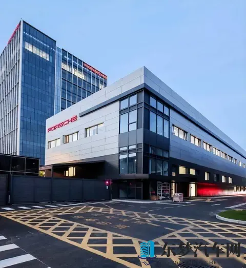 保时捷利润快没了，中国用户不买账，它开始低头改系统