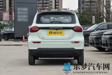 预算就4万，买啥代步车？欧盟认证的宝藏小车，瞧一瞧零跑T03-1