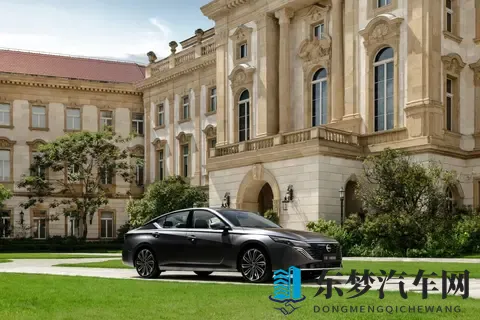 内外设计调整_搭载鸿蒙座舱 新款日产天籁预计11月21日正式上市-1