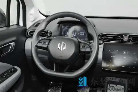 预算4万左右，想买代步车，这款微型电动车值得一看！-2