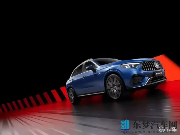 露胸软件：揭秘性感应用，隐私风险需警惕-1