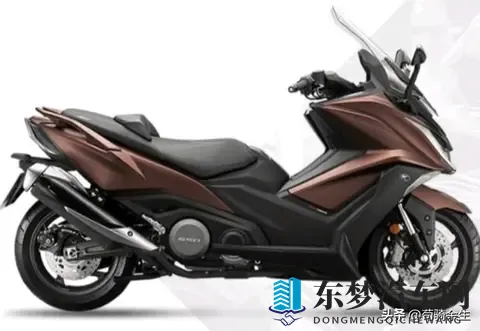 国产双缸大踏板来势汹汹！钱江550曝光对标进口车，价格或不到5万-2