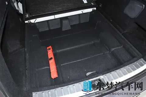 20万买SPA架构+全时四驱？2026款领克09不讲武德？-2