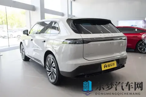 2025款星纪元ET：20万级价格，百万级豪华体验-3