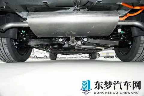 15万级“旅行小房车”！山海L7 PLUS 让全家出行不再将就 ？-3