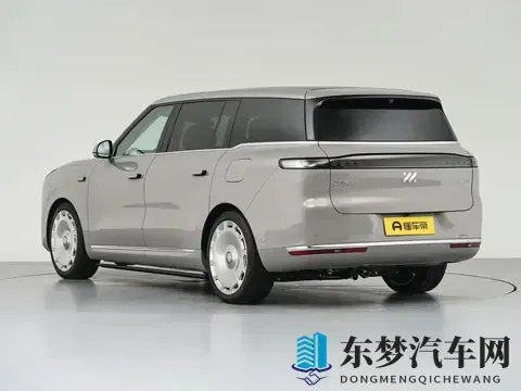 权益价3228万起，大6座增程，综合续航1508km 智己LS9正式上市-3