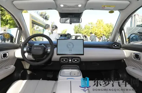 国产精品欧美7777777:国产神车崛起,揭秘全新汽车魅力-2