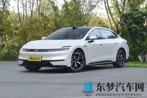 预售1199万起，带28点按摩座椅，800V超充，启源A06值得期待吗？-2