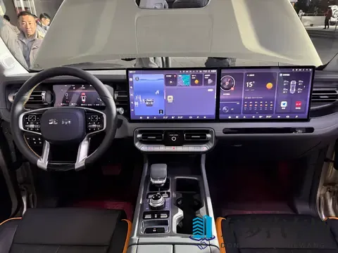 限时焕新价1948万元 北京越野BJ40增程元境智行版正式上市-2