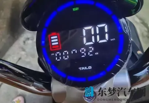 天冷电动车充足电，加油门就掉2格电，告诉你原因并分享改善方法-1