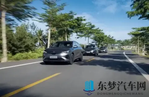 科技配置大比拼，谁更贴心？-1