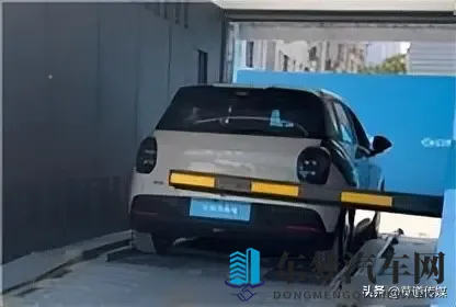 刘强东杀疯了！499万卖车碾压雷军比亚迪 背后藏着十年赌局-1