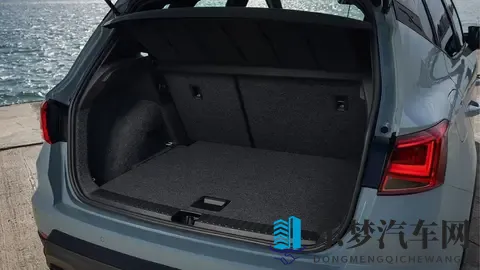 这款配备涡轮增压发动机、比 Yaris Cross 便宜的 SUV，堪称颠覆之作-2