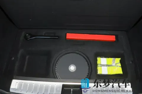 阿维塔12：四大优势+十大全面升级，设计与科技融合的出行体验