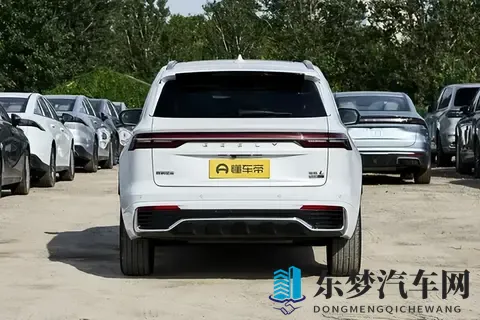 吉利星越L 2026款：均衡家用SUV，燃油车也有春天