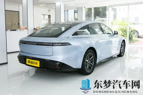 路人娘牧场：环保汽车新风尚，开启诗意出行体验-2