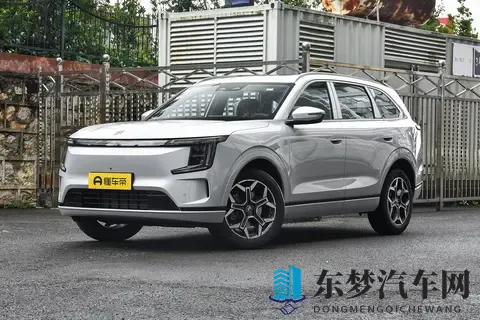 捷途山海L7 PLUS：智能大床+双冰箱，15万级SUV也有CDC电磁悬挂？-1