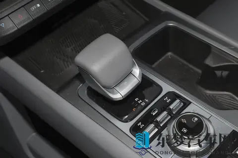 限时焕新价1948万&辅助驾驶升级 北京越野BJ40增程远境智行上市-1