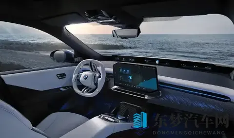 前9月交付超300万辆！HUD打开标配想象空间，从能用到“好玩”-1