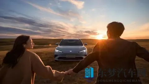 通勤神器！全新极狐阿尔法t5省电绝了-2