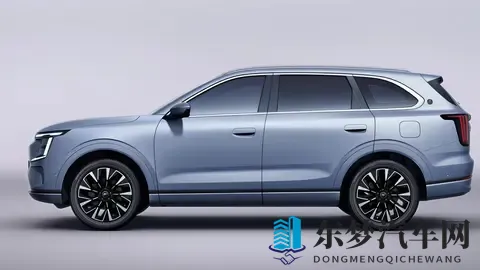 15万级“旅行小房车”！山海L7 PLUS 让全家出行不再将就 ？-1