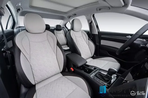 男女插孔软件：汽车智能插孔革新，开启驾驶新体验-2