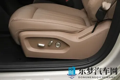 25 万级纯电中型 SUV，乐道 L60 动态体验报告来了-1