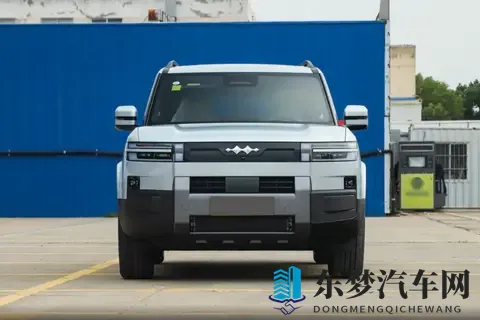 单月销量超20000台！这台中大型硬派越野让人意外，起步价1798万-2