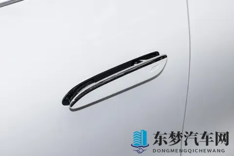 开20多万的奔驰电车丢人吗？坏了，奔驰纯电CLA这次真的可以买！-3