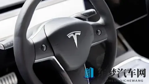 特斯拉FSD更新将解决行驶卡顿问题